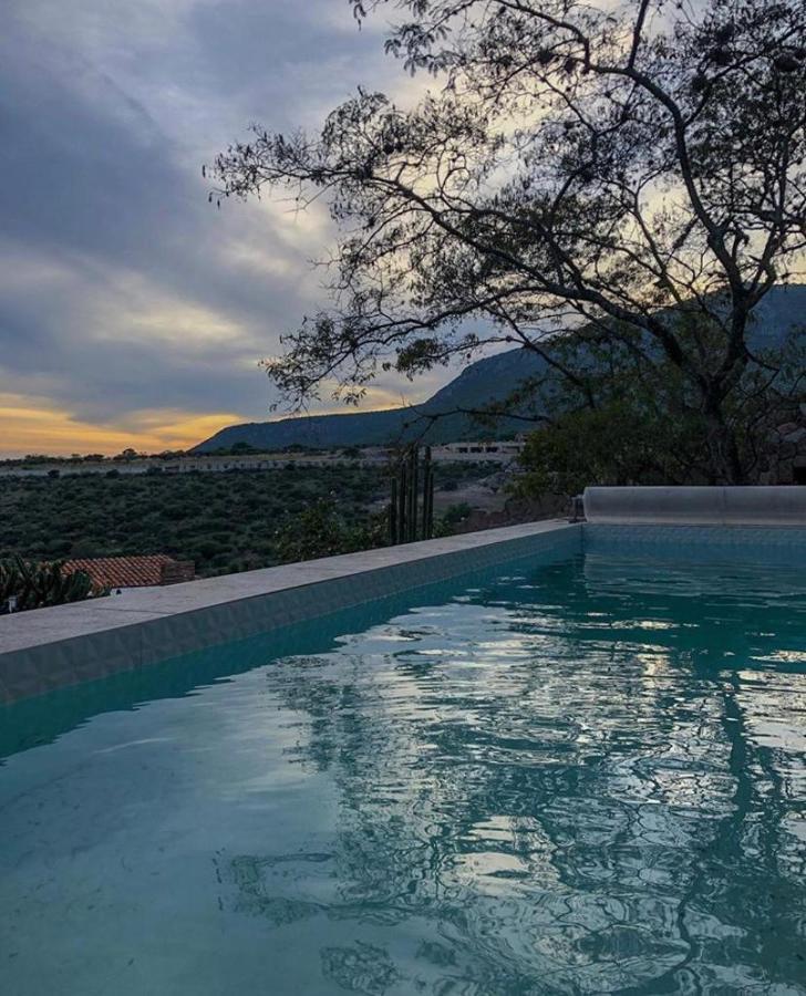 Hotel De Piedra ベルナル エクステリア 写真