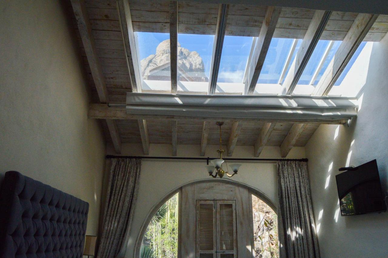 Hotel De Piedra ベルナル エクステリア 写真