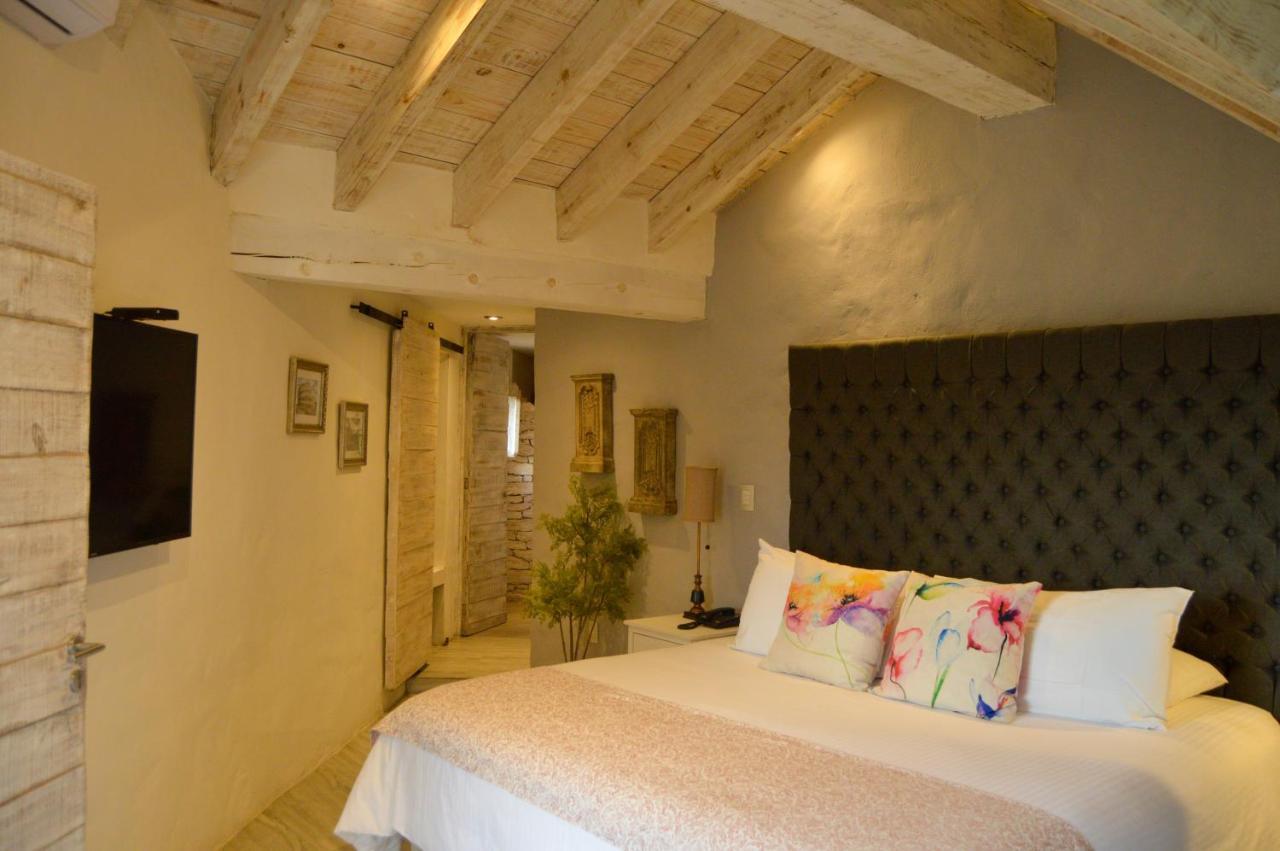 Hotel De Piedra ベルナル エクステリア 写真