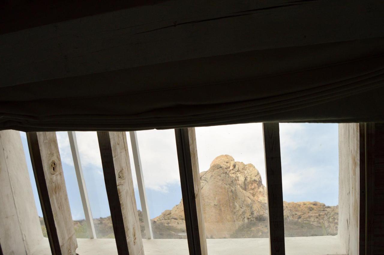 Hotel De Piedra ベルナル エクステリア 写真