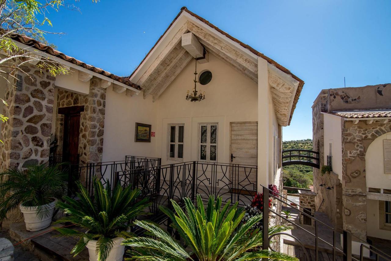 Hotel De Piedra ベルナル エクステリア 写真