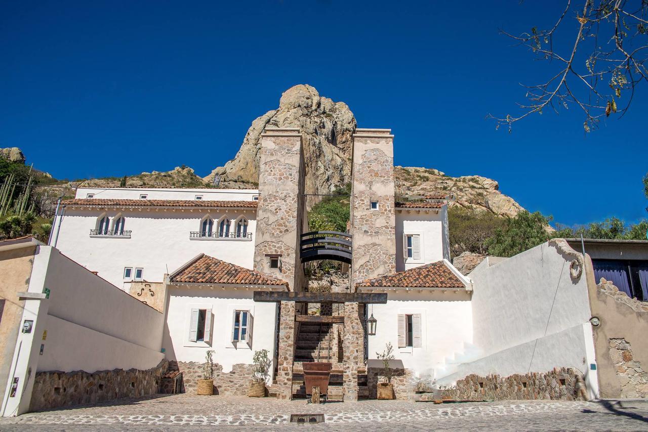 Hotel De Piedra ベルナル エクステリア 写真