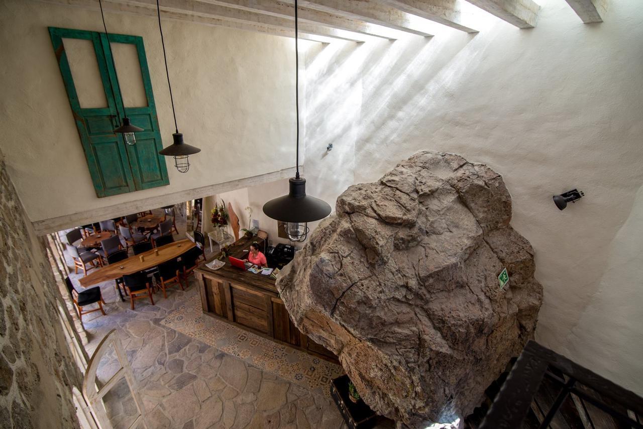 Hotel De Piedra ベルナル エクステリア 写真